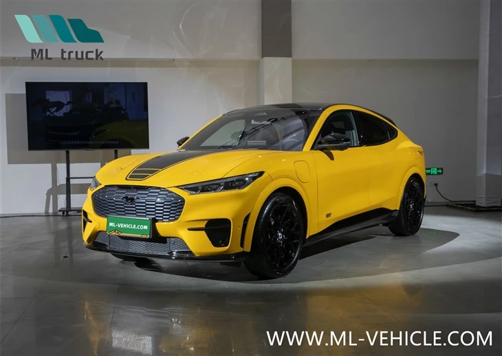 2024 포드 머스탱 마하-E EV