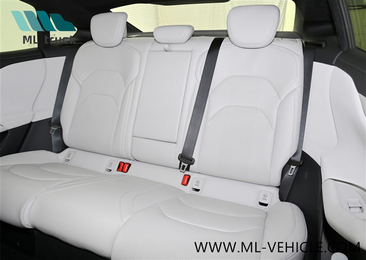 2024 XiaoMi SU 7 EV Sedan