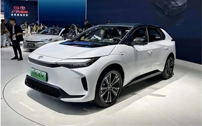 GAC Toyota와 Momenta가 협력하여 엔드투엔드 고급 지능형 주행을 창조합니다.
