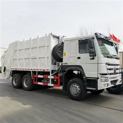 새로운 Sinotruk HOWO 4×2 쓰레기 압축기 트럭